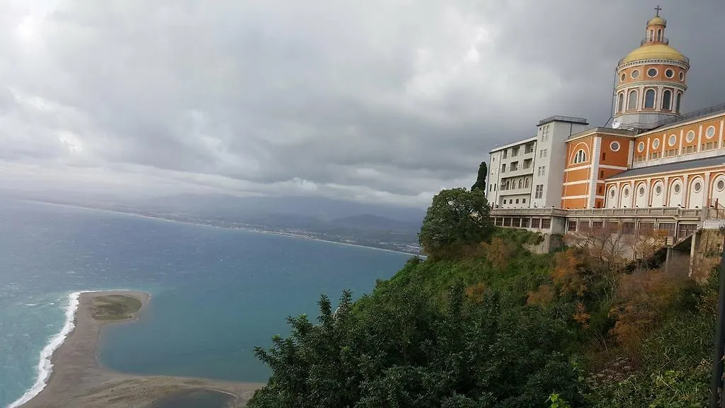 B&B La Gatta Bianca Oliveri